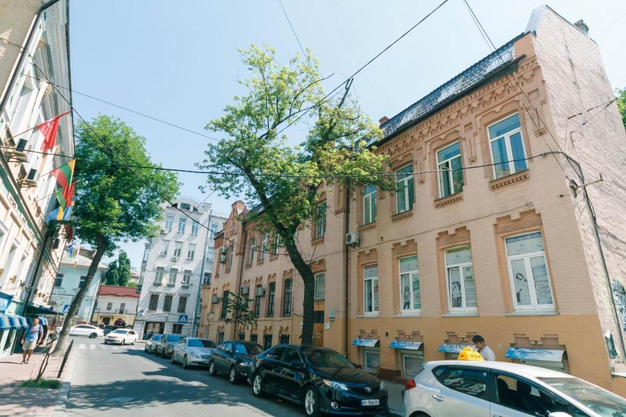 Apartament On Independence Square Kiev Exteriör bild