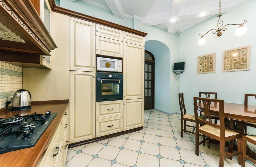 Apartament On Independence Square Kiev Exteriör bild